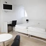 Hotell Troense 3*